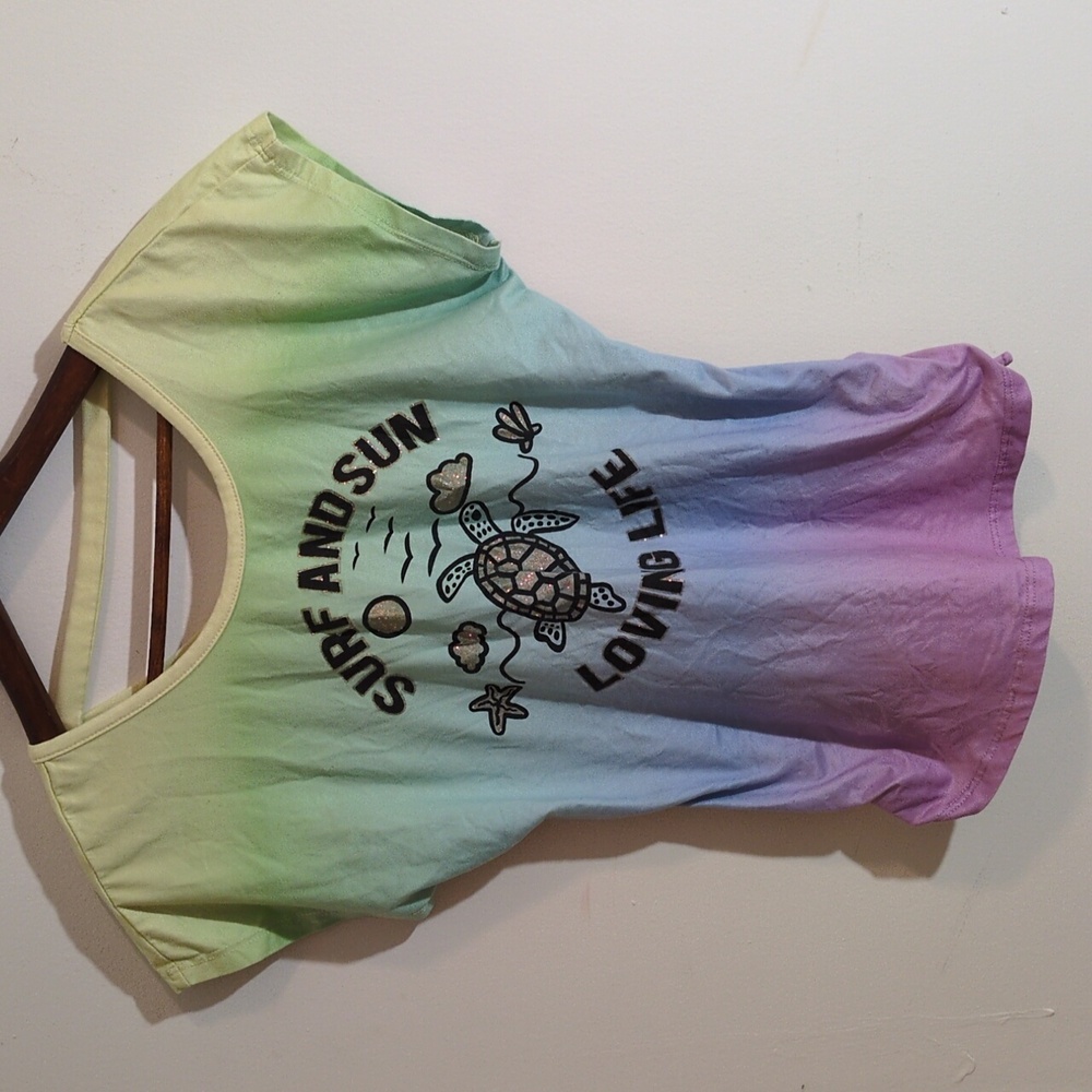 Turtle Short sleeve top